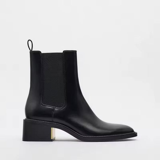 Zinnia Round Toe Chunky Heel Boots