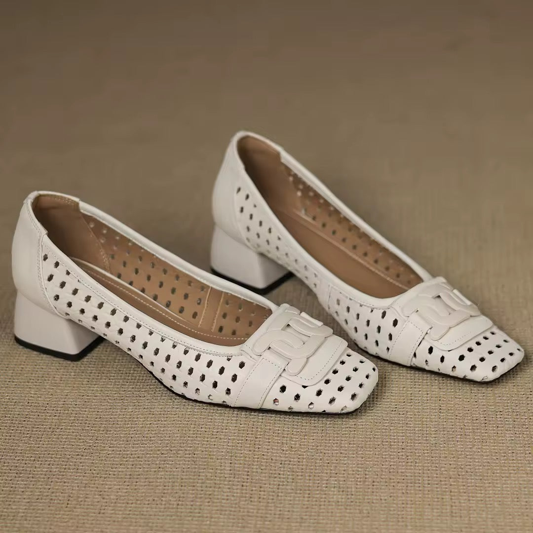 Crochet White Matt Buckle Pump