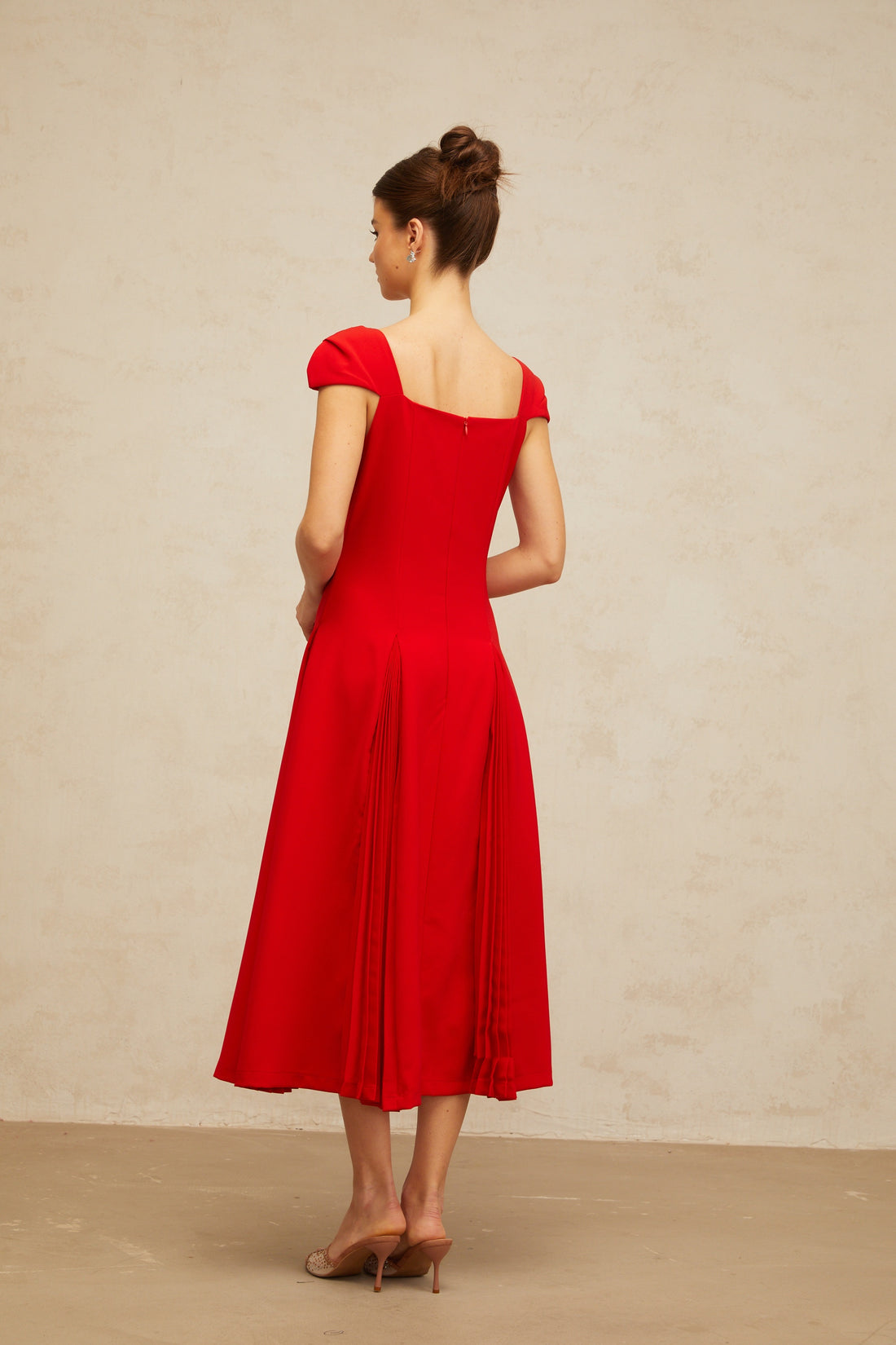 Yakira Red Pleated Midi Dress