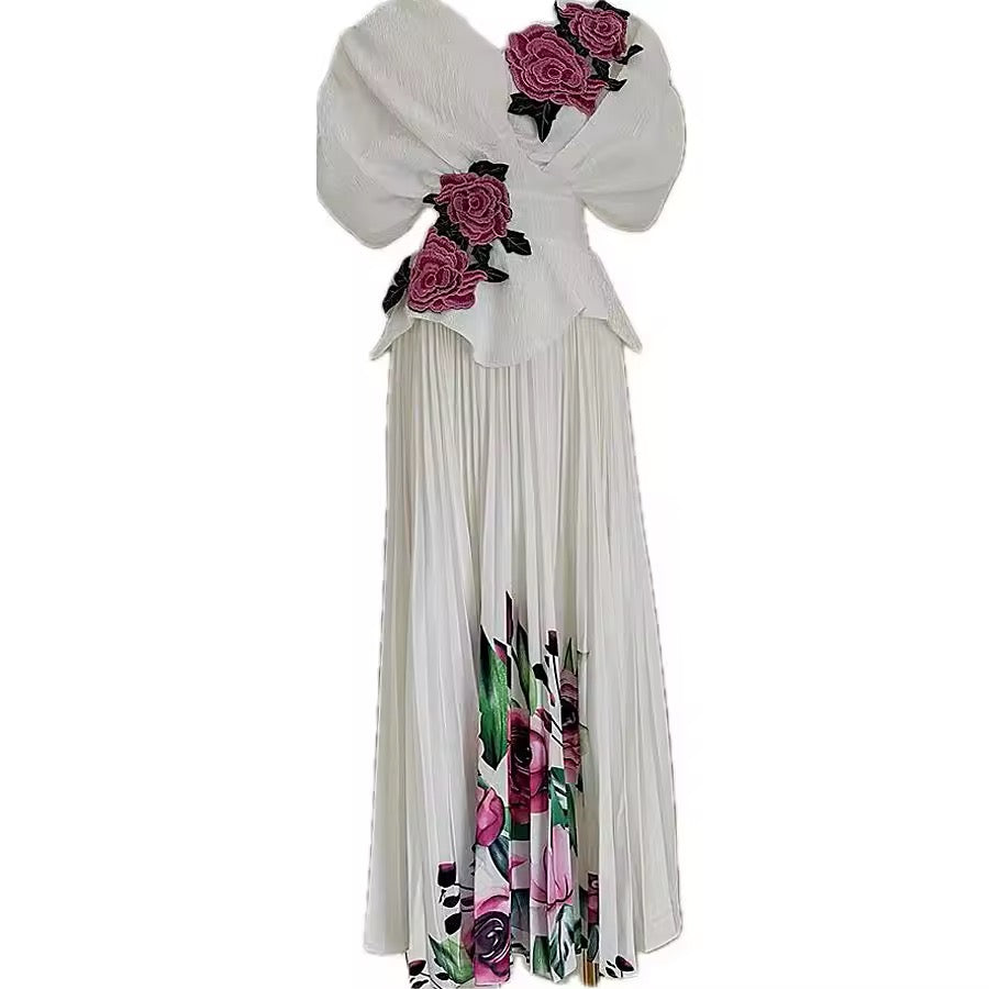 Queen Sheila White Rose Appliqué Maxi Dress