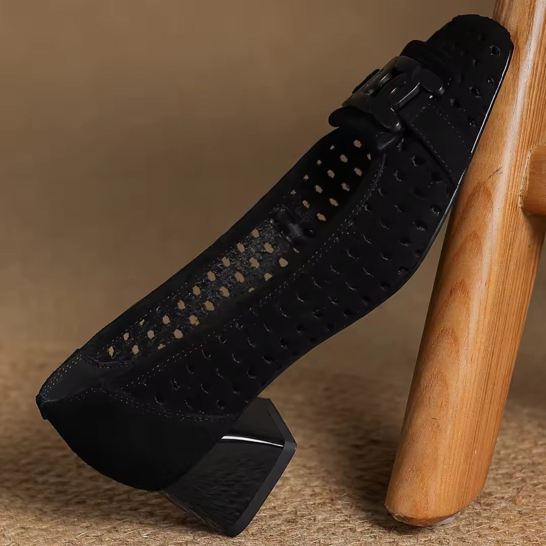 Crochet Black Leather Buckle Pump